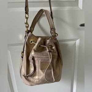 Coach Poppy bucket purse never used excellent condition w/ dust bag